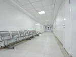 Декоративные стеновые и потолочные панели окрашенный СМЛ лист премиум. Отделка стен и потолков медицинскими панелями в больнице РЖД