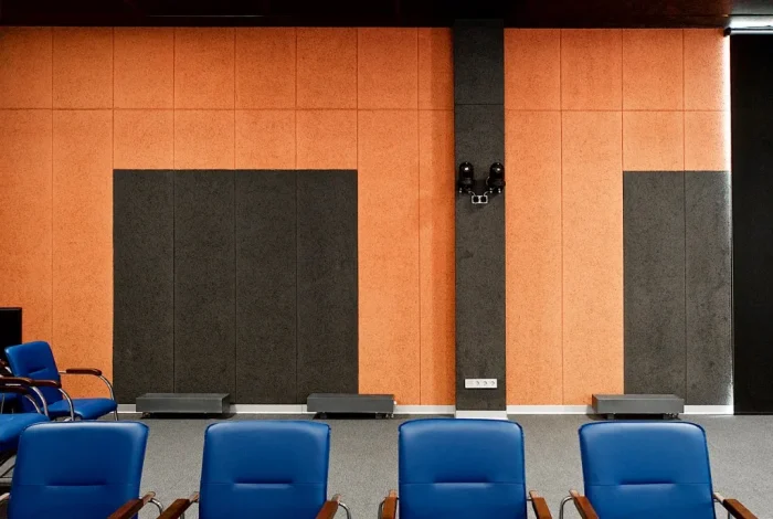 WINAL™ Soundcore W — оранжевые акустические панели в главном корпусе Москино